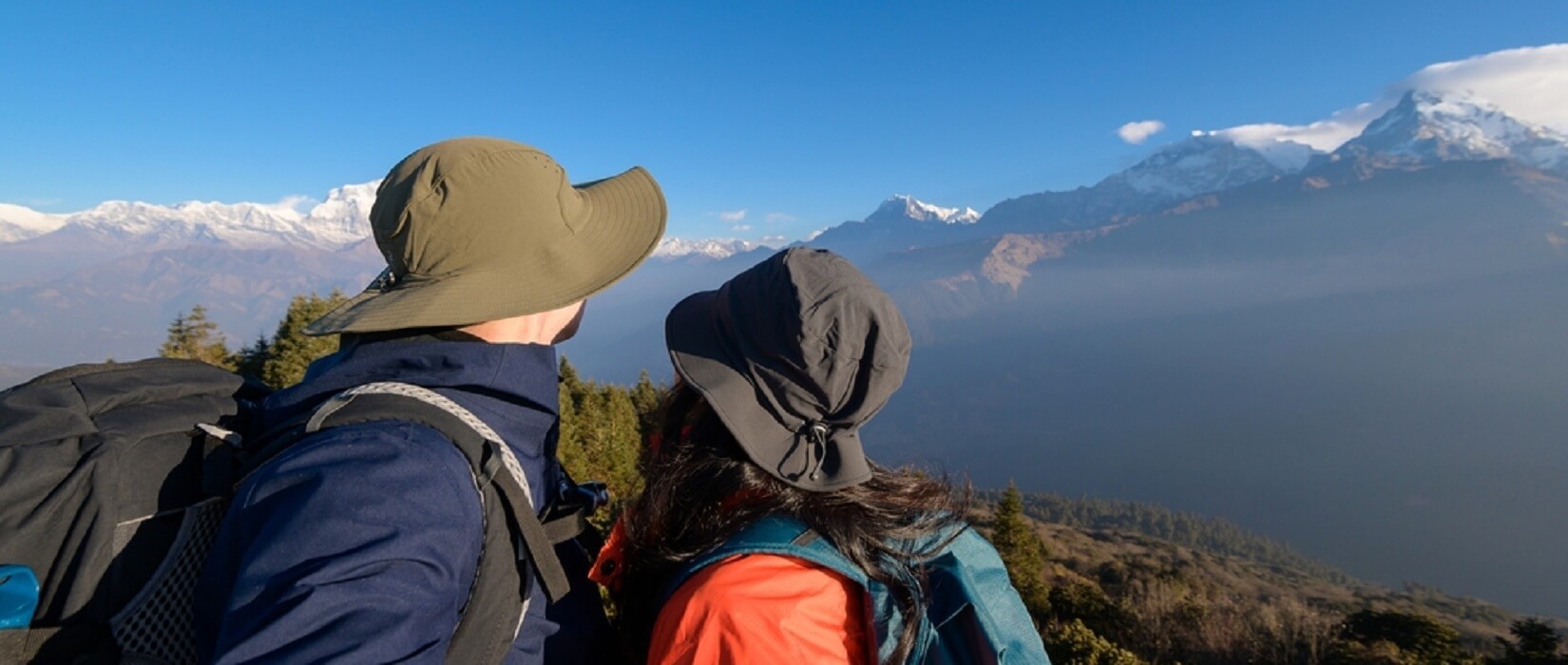COUPLE TREK IN HIMALAYAN