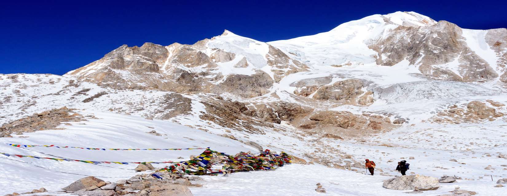 Manaslu circuit trek - Himalayan Frozen