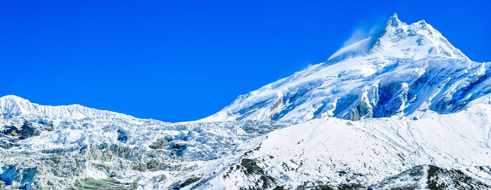 Manaslu Larkya La pass trek